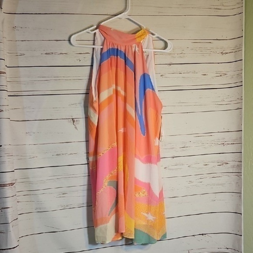 RED DRESS Aura Women M Halter Neck Tie‎ Back Abstract Print Dress NWT